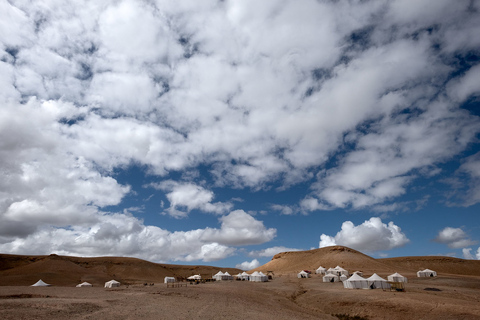 LUXURY DINNER SHOW IN THE AGAFAY DESERT