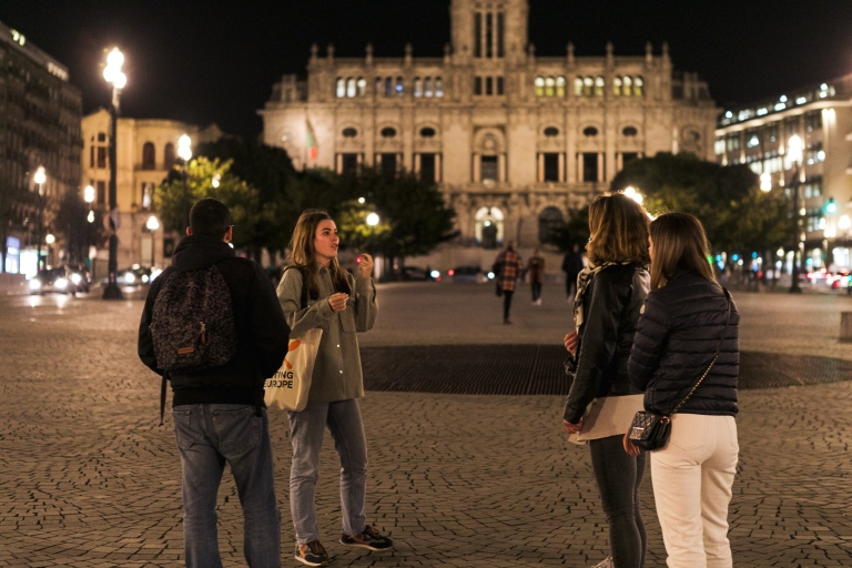 Porto: Walking Dinner Tour mit familiengeführten Restaurants