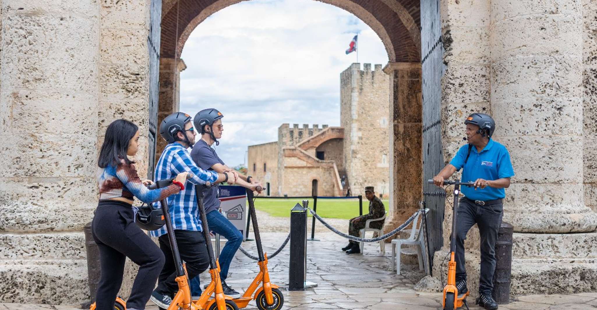 Colonial Zone, Immersive Segway City Tour - Hizvo