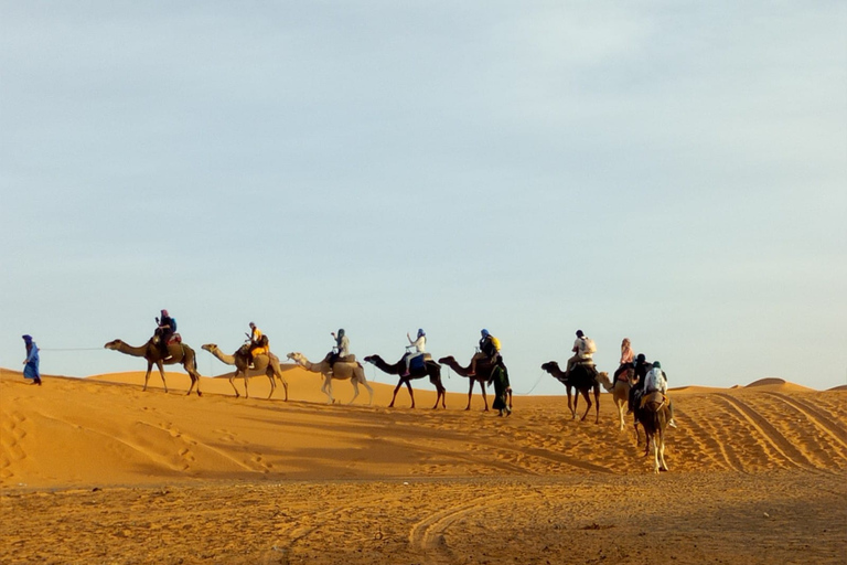 Marrakech: Escursione nel deserto di 3 giorni a Merzouga con trekking a cammello