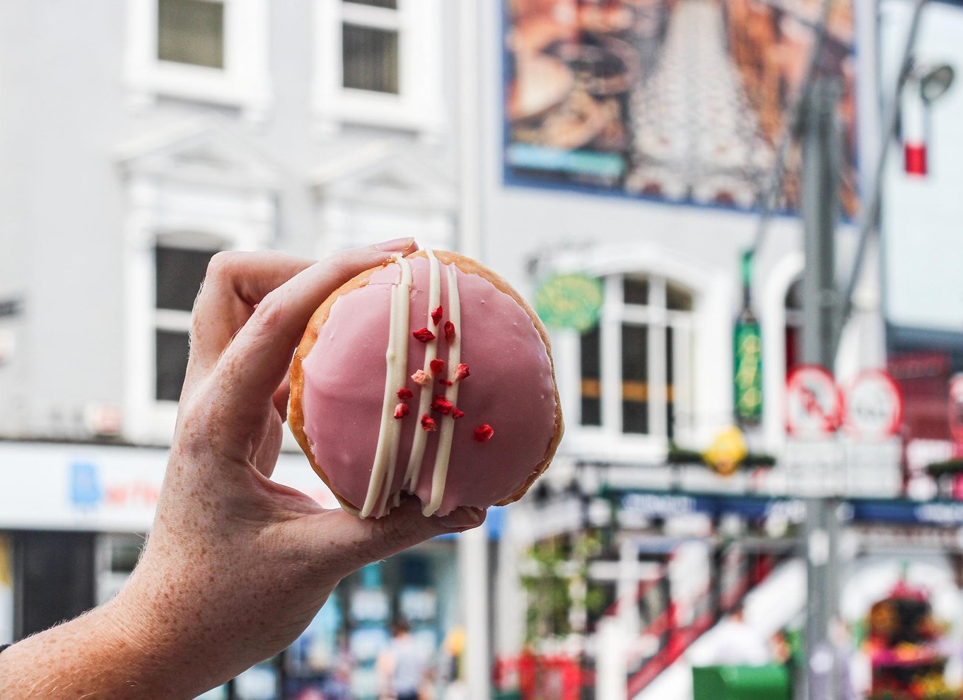 Cork: Historisk byvandring med lækre donuts og søde sager