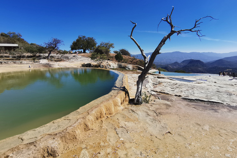 Dagvullende tour over de Hierve el Agua RouteTickets en eten inbegrepen