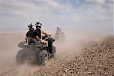 Da Marrakech: Tramonto nel deserto di Agafay, escursioni in quad e cena