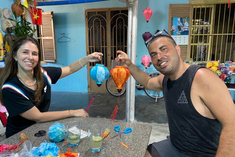 Hoi An: Clase de fabricación de linternas en una casa local