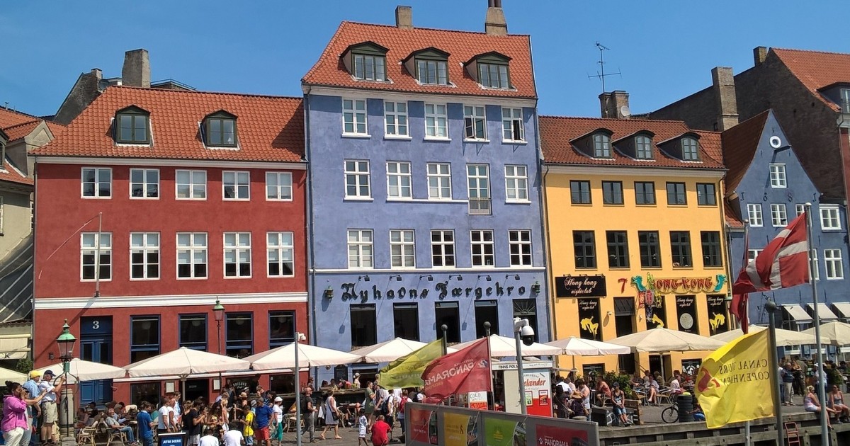 Copenhagen: Highlights Self-Guided City Walking Tour | GetYourGuide