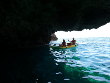 La Herradura, Kayak & Snorkel Tour to Cerro Gordo Reserve - Housity