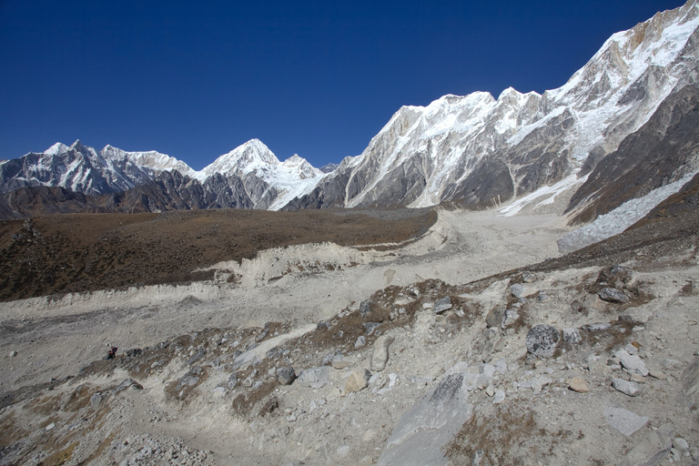 Kathmandu: 15-Day Mountainous Manaslu Circuit Trek