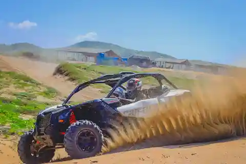 Can-Am X3 Turbo Adventure: Trilhas no Deserto do Cabo e Passeio na Praia