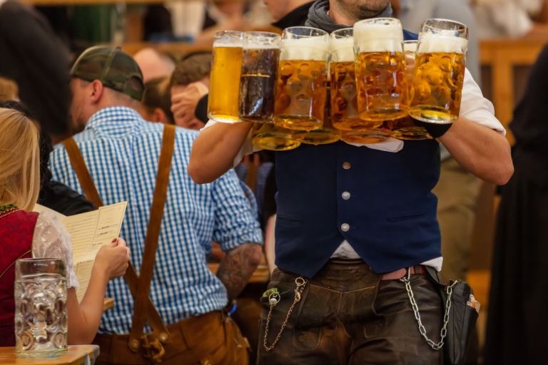 Privé Duitse bierproeverij in de oude binnenstad van Berlijn3 uur: biertour met 6 bieren en hapjes