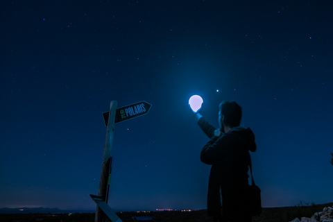 Cavalleria : Observation des étoiles à la plage avec un télescopeCavalleria : observez le cosmos avec un télescope