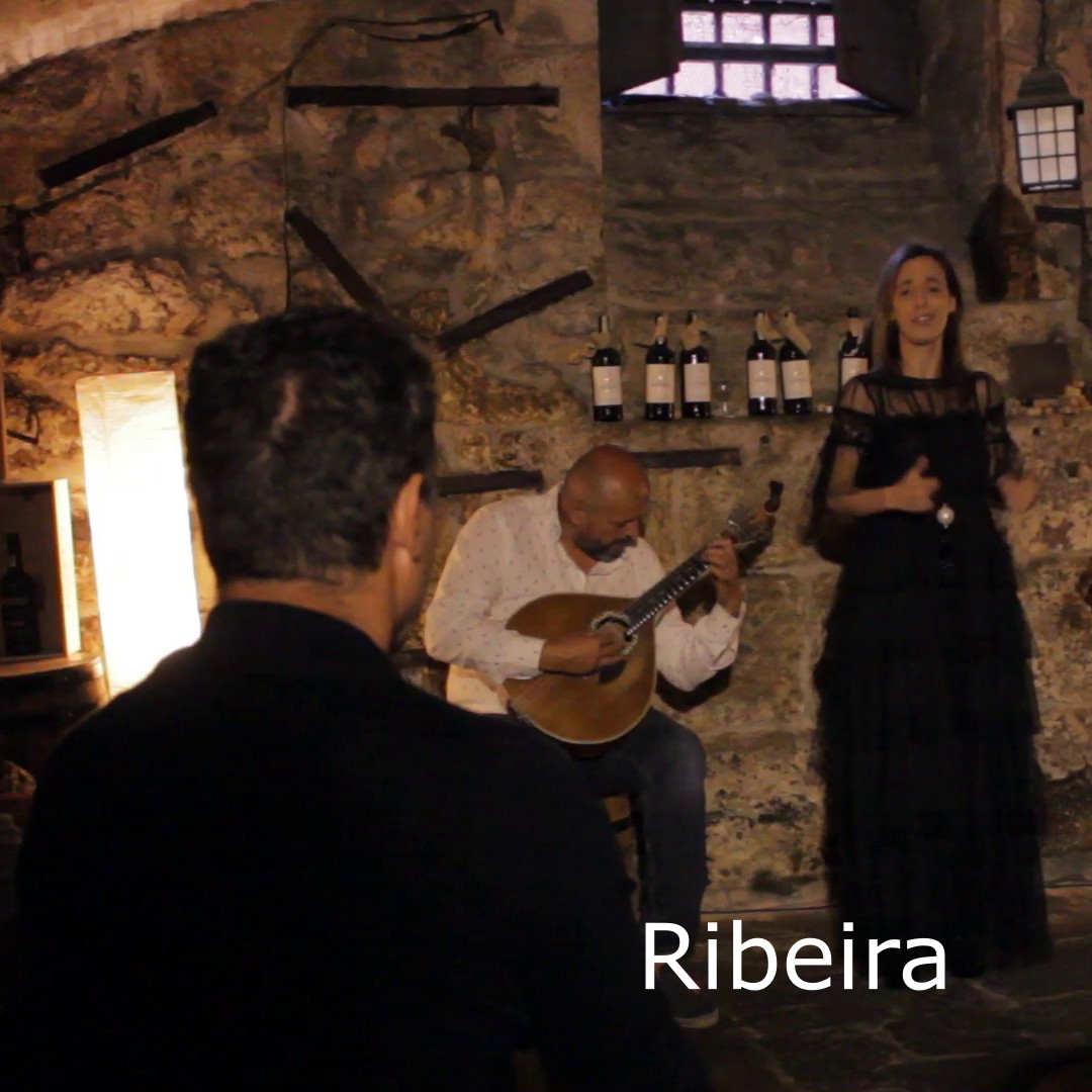 Colagem de mídia