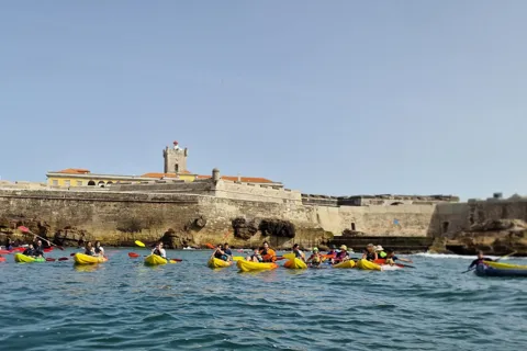 Lisbon: Coast Guided Kayak Tour