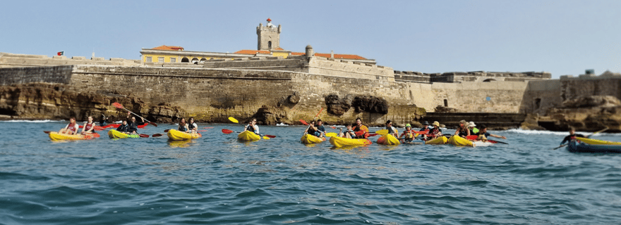 Lisbonne : Visite guidée de la côte en kayak