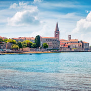 Von Umag: Fischpicknick nach Poreč mit Mittagessen und Bademöglichkeit