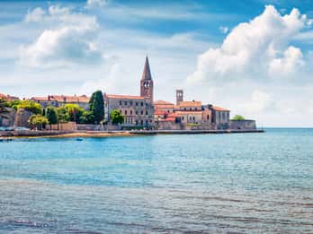 From Umag: Fish Picnic to Poreč with Lunch and Swimming