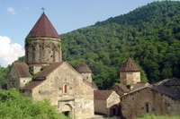 Tsaghkadzor/ Kecharis, Lake Sevan, Dilijan/ Haghartsin - Housity