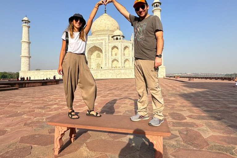 Agra: privétour bij zonsopgang en zonsondergang door Tajmahal in één dagAgra: volledige dagtour zonsopgang en zonsondergang van Tajmahal met gids