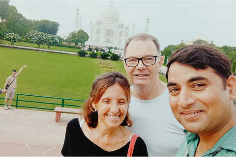 Agra: privétour bij zonsopgang en zonsondergang door Tajmahal in één dagAgra: volledige dagtour zonsopgang en zonsondergang van Tajmahal met gids