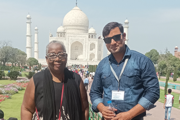 Agra: privétour bij zonsopgang en zonsondergang door Tajmahal in één dagAgra: volledige dagtour zonsopgang en zonsondergang van Tajmahal met gids