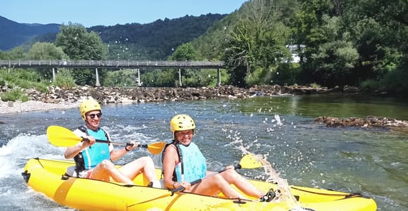 Severin na Kupi: Kanu- und Kajakfahren auf dem Fluss Kupa