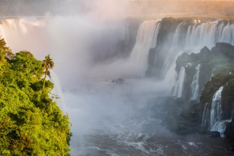 Desde Foz do Iguaçu: Amanecer en las cataratas de IguazúAmanecer en las Cataratas del Iguazú - Entradas, Visita Guiada y Desayuno