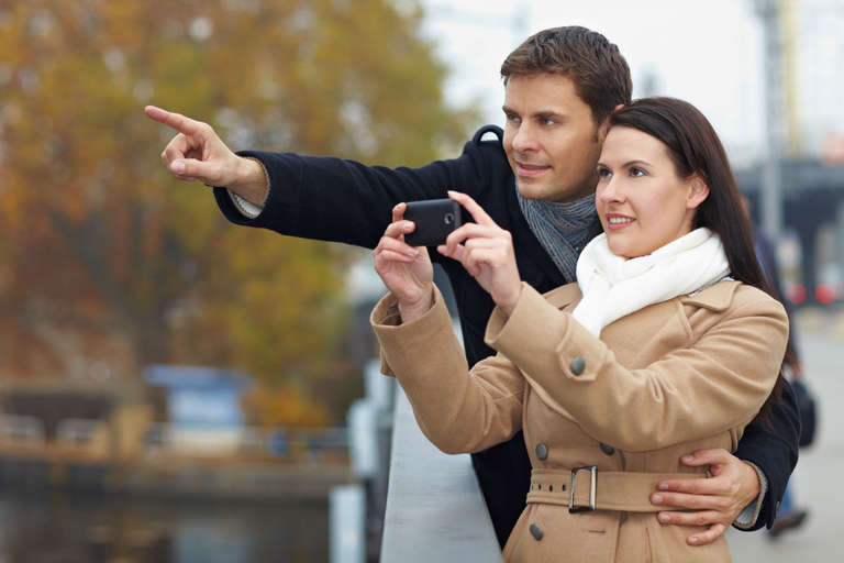 Berlin: Cold War Walking Private Tour with Guide 2-hours Walking Tour of Cold War Sites