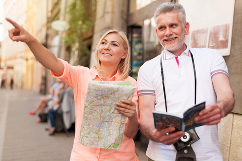 Berlin: Cold War Walking Private Tour with Guide 2-hours Walking Tour of Cold War Sites