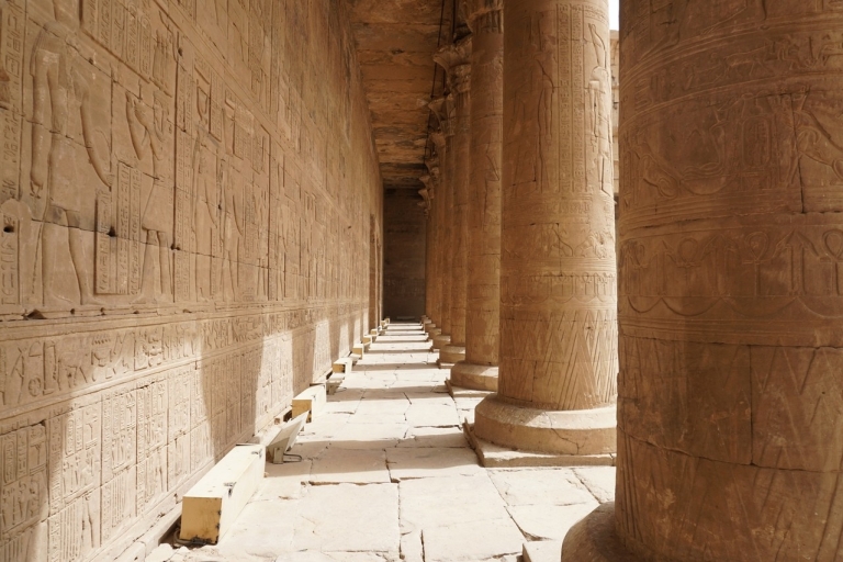 Luxor: Crucero por el Nilo 4 Noches a Asuán y Templo de Abu Simbel