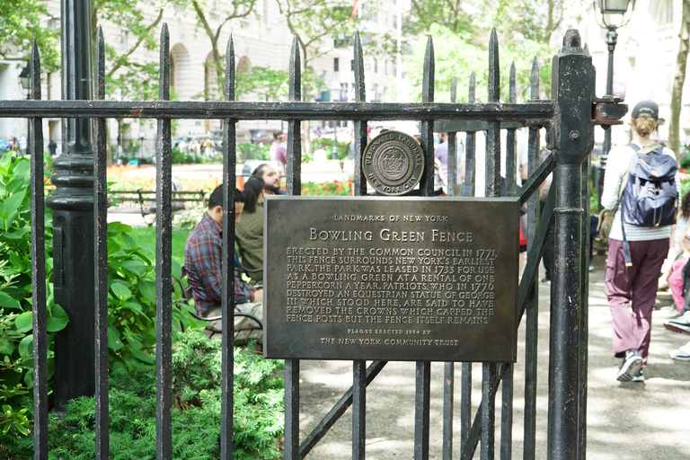 NYC: Remnants of Dutch New Amsterdam Guided Walking Tour