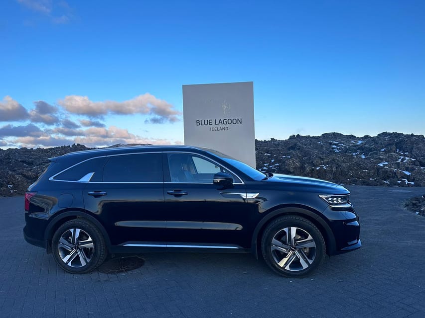 Internationaler Flughafen Keflavik nach Blaue Lagune | GetYourGuide