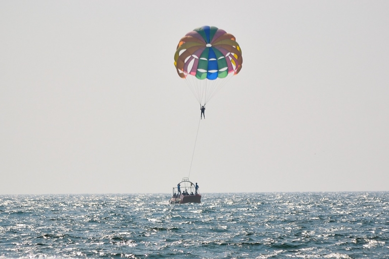 Wassersport in AqabaFliegenbrett