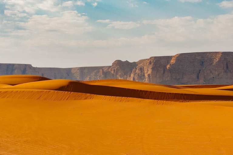 Riyadh:Red Sand Dunes camel ride&Quad&Sandboarding Adventure Private Tour with pick up and drop off from your location