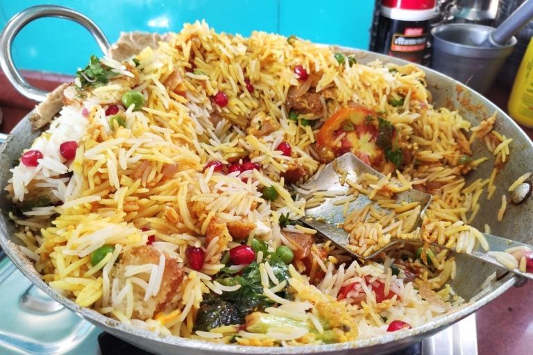 jodhpur piesza wycieczka kulinarna z lokalnym przewodnikiemJodhpur Walking Street Food Tour z przewodnikiem