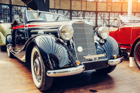 Berlin: Classic Remise Private Tour with Transfer 2-hour: Classic Remise Private Transfer
