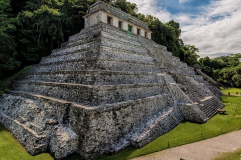 Chiapas : Visite guidée d'Agua Azul, Misol-Ha et PalenqueTour de Palenque