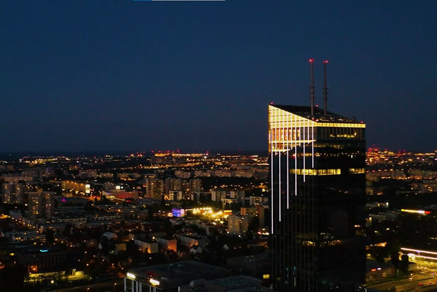Gdańsk : Olivia Star : vue imprenable sur le ciel, dîner et cocktails