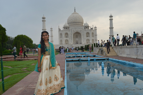 De Delhi: Taj Mahal e Agra Fort Day Tour com TrasladosCusto do passeio somente com carro e guia