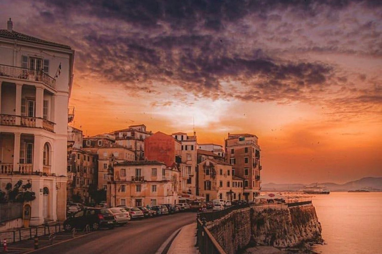 Privétour van een hele dag: stranden en stad van Corfu