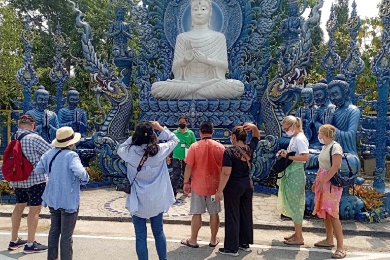 Z Chiang Mai: Małą grupą po świątyniach w Chiang RaiWycieczka po świątyniach Chiang Rai z odbiorem z hotelu