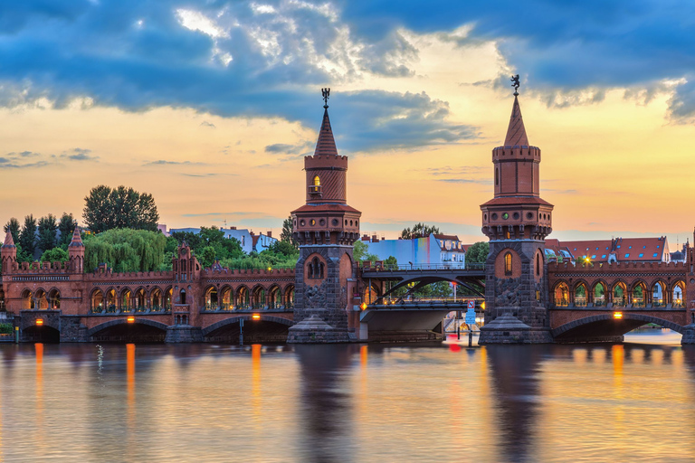 Lo más destacado de Berlín Visita privada con transporte en coche8 Horas: Casco Antiguo y Catedral de Berlín, Visita a Charlottenburg