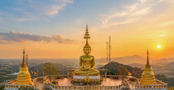 Krabi: Hot Springs, Emerald Pool, and Tiger Cave Tour