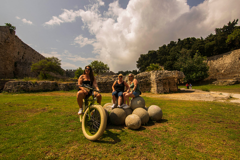 Rhodos: E-bike oude stad hoogtepunten zonsondergang of ochtend tourRhodos: e-biketour over middeleeuwse hoogtepunten met zonsondergang/panorama