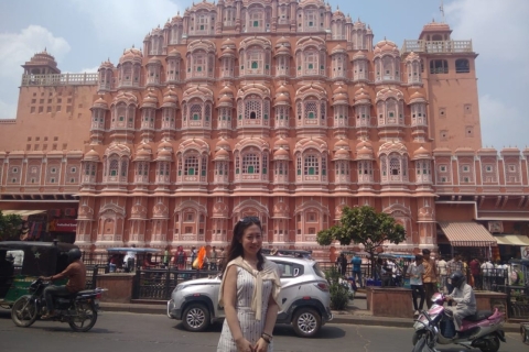 Jaipur : Visite privée d'une journée avec billets d'entréeVoiture berline privée