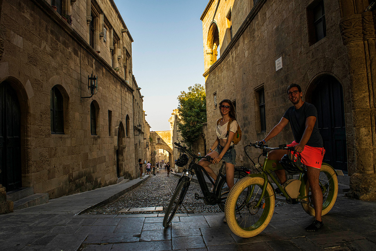 Rhodes: E-bike Old Town Highlights Sunset or Morning Tour Rhodes: Medieval Highlights E-bike Tour with Sunset/Panorama