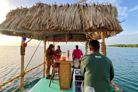 Caye Caulker : Croisières sur ponton au Tiki BarCroisière Tiki Bar