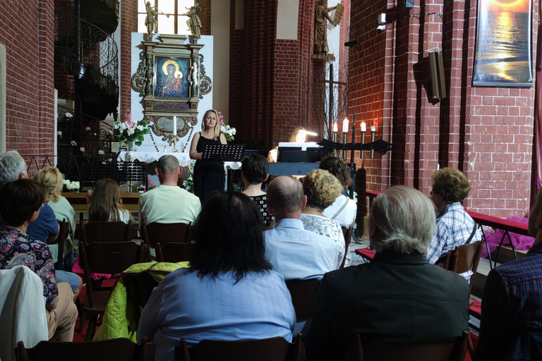 Breslavia: Concerti privati di musica classica in direttaBreslavia: Concerti privati di musica classica per candele, dal vivo