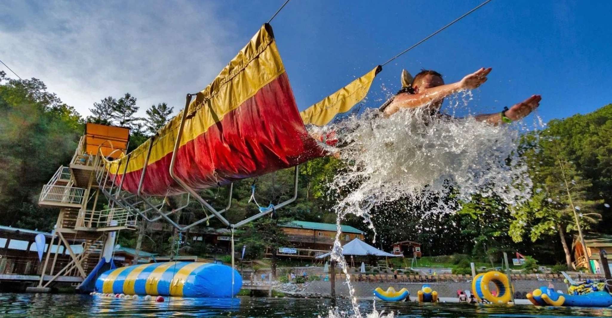 New River Gorge Waterpark - Día completo - Housity