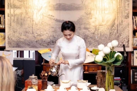 Vietnamesische Kaffee- und Teezubereitung in Ho Chi MinhEnglischer Reiseleiter