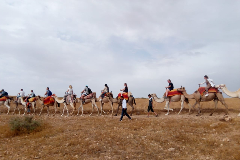 Agafay desert Dinner experience with sunset views &amp; Swiming