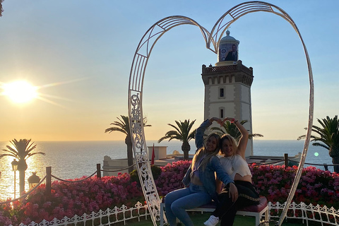 Tânger: Passeio de camelo ao pôr do sol na praia de Achakar e jantar marroquinoTânger: passeio de camelo ao pôr do sol na praia de Achakar e jantar marroquino